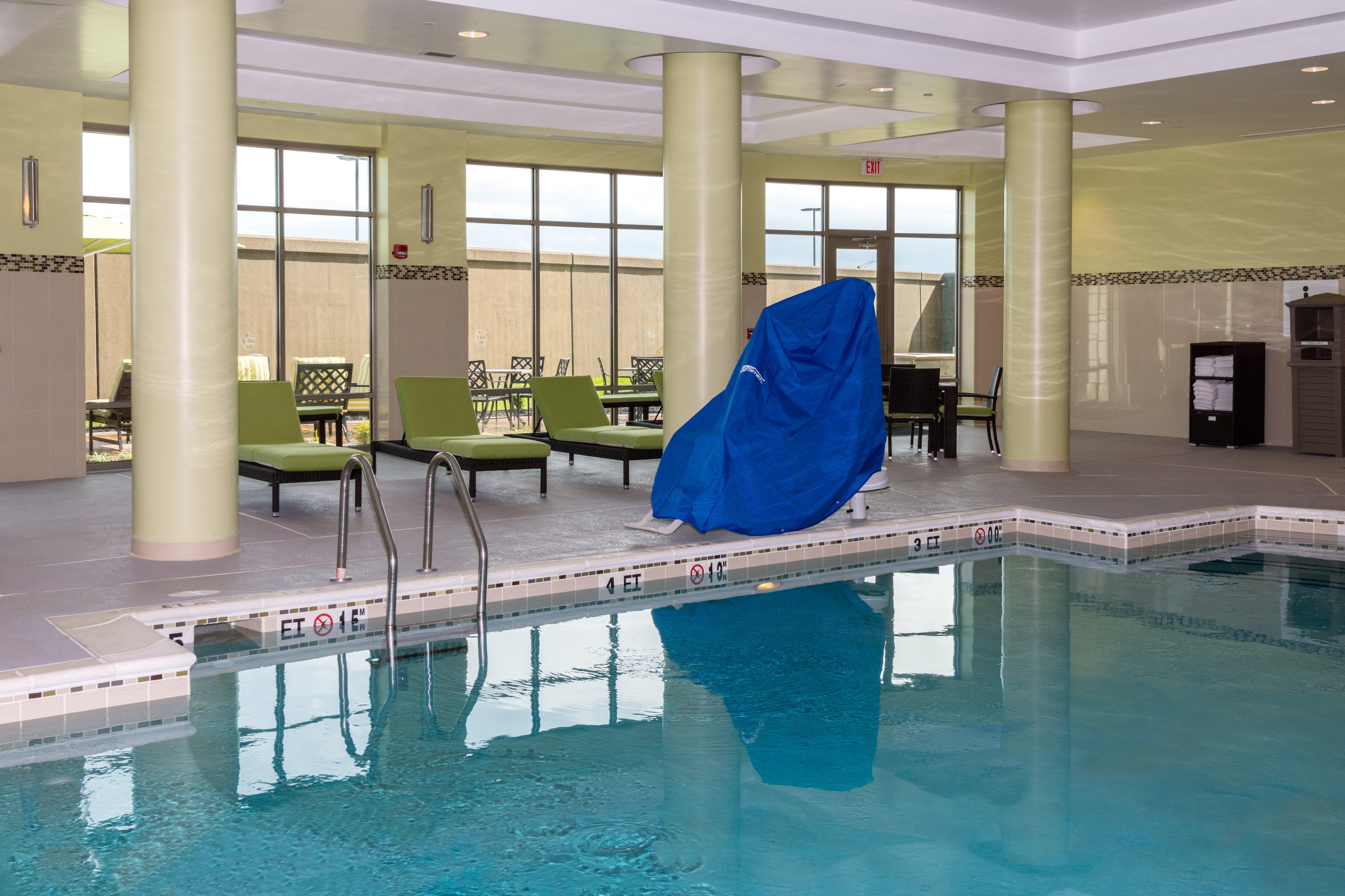 Holiday Inn Lexington - Hamburg By Ihg Exterior foto