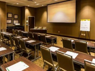 Holiday Inn Lexington - Hamburg By Ihg Exterior foto